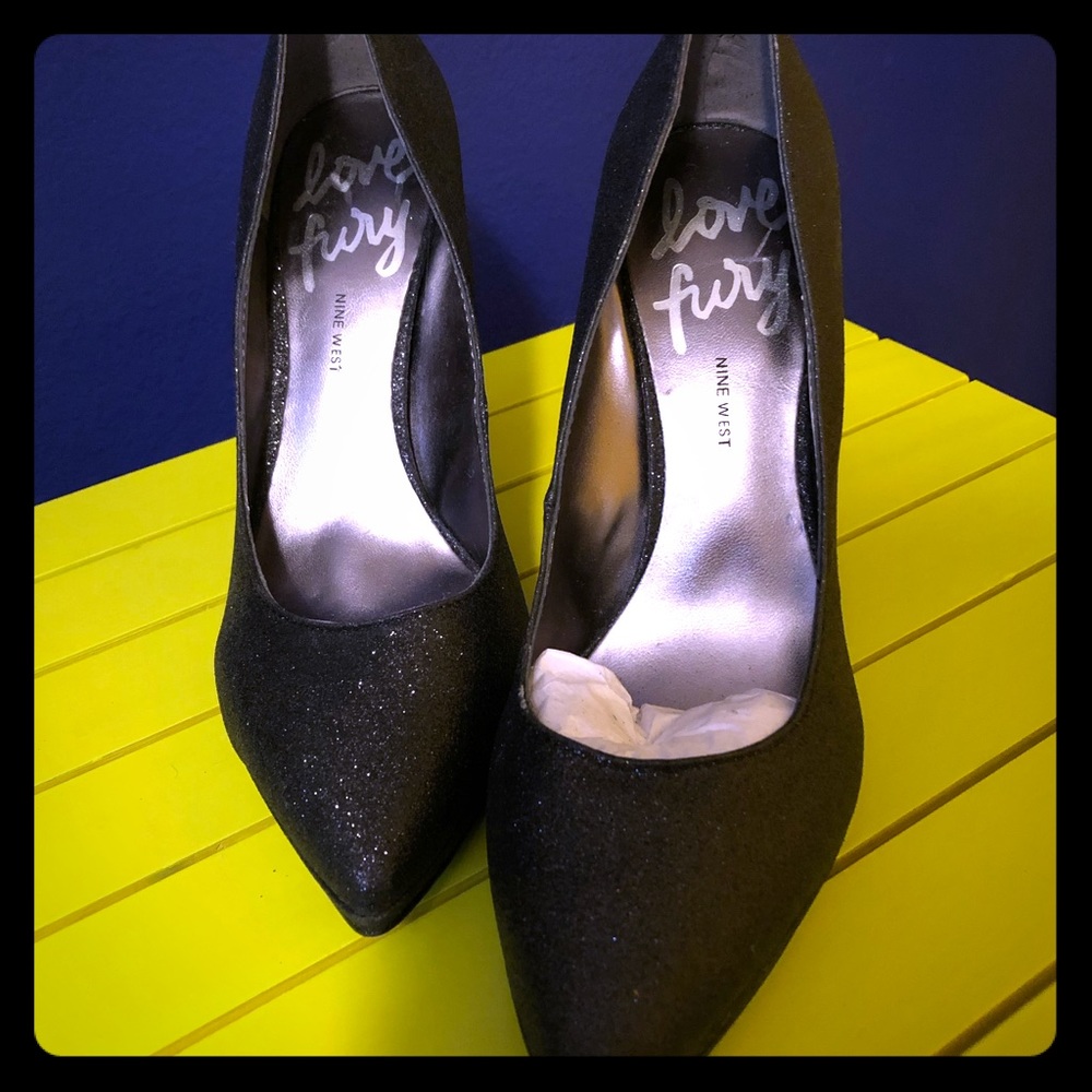 Glamorous shoes with sparkle Sz 10